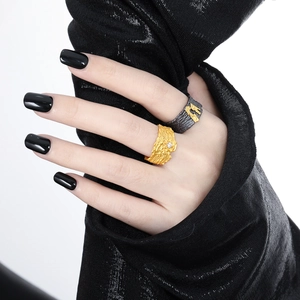 Textured molten S925 silver rings with round gemstone and matte black gold finish