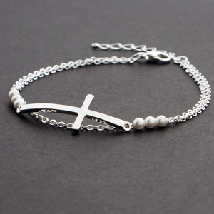 Silver cross bracelet with freshwater pearls and double-layer chain in minimalist style