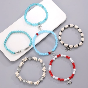 Conjunto de pulseras de cuentas bohemias con colgantes marinos de tortuga y palmera