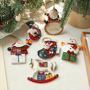 Christmas Hanging Ornaments Painted Resin Santa Claus Snowman Elk Rocking Horse Tree Decoration Vintage Festive Decor