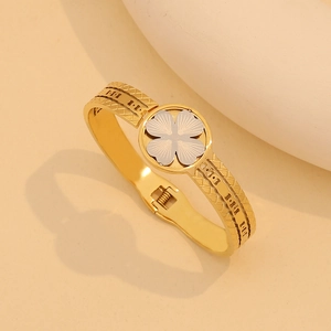 Elegante bracciale albero della vita bicolore con trifoglio in argento e fascia dorata