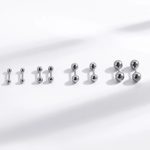 Minimalistische Edelstahl Kugel Ohrstecker in verschiedenen Größen mit Schraubverschluss