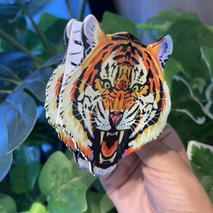 Stylish tiger head shaped acrylic hair claw clip with yellow and black jungle patterns