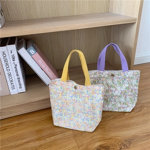 Floral canvas mini tote bags with daisy patterns and retro metal buckles for women