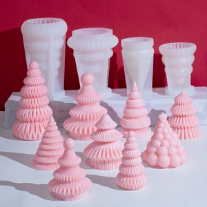 Set stampi in silicone per candele ad albero di Natale con design geometrico