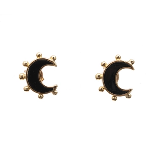 Boucles d'oreilles lune dorées avec émail noir et détails en oxyde de zirconium