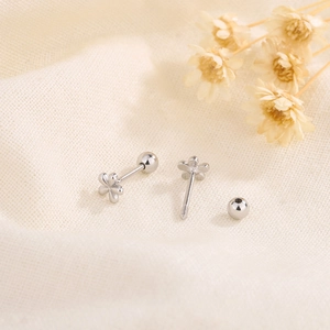 Ins-style minimalist silver flower stud earrings with screw-back ball closures for women