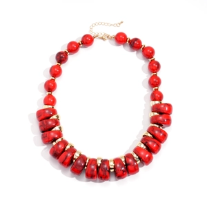 Ethnic style red acrylic beaded necklace with irregular marble texture and golden accents