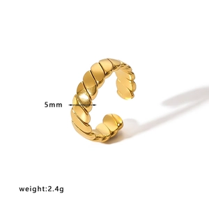 5mm wide golden twisted titanium steel open ring with a weight of 2.4g for women