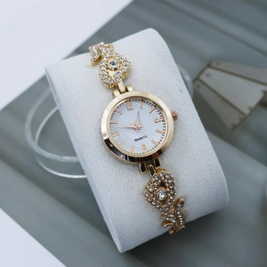 Elegant Women Quartz Watch Full Rhinestone Alloy Bracelet Heart Leaf Openwork Luxury Fashion Wristwatch