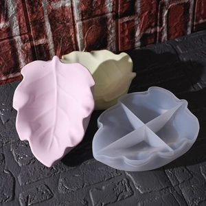 Moule en silicone en forme de feuille pour plateaux en résine avec détails de nervures