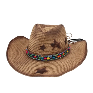 Chapeau de paille cowboy ethnique avec imprimé étoile et bande perlée pour soleil de plage