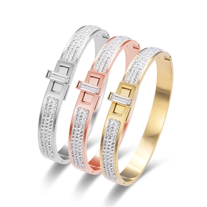 Fashion Stainless Steel Bangle Bracelet For Women With Rhinestones And Rectangular Zircon Luxury Jewelry Accessory