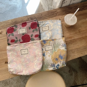 Floral Jacquard Makeup Bag Large Capacity Travel Cosmetic Pouch Zipper Storage Case Retro Aesthetic Toiletry Organizer Women