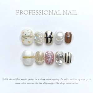 Handmade Press On Nails Pink Fluid Bear 3D Resin Rhinestone Artificial Pearl Glossy Sweet Reusable Fake Nails For Women