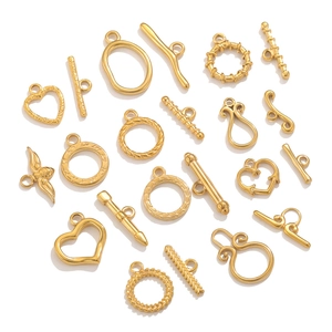 Gold stainless steel toggle clasps in heart and bee shapes for DIY jewelry making