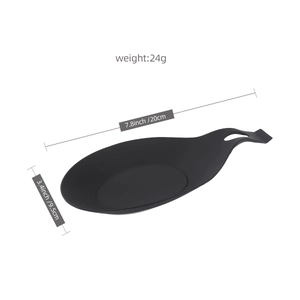 Easy-clean black TPE spoon rest heat-resistant kitchen tool mat 7.8 x 3.4 inches