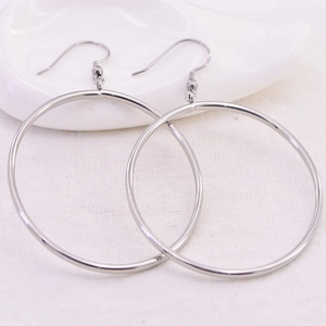 Classic silver stainless steel hoop earrings with fishhook design for women style