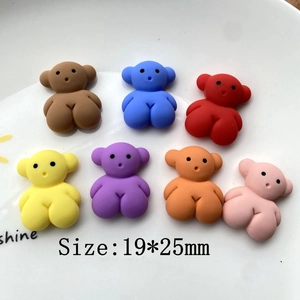 Colorful bear resin charms for DIY crafts, size 19x25mm in seven vibrant shades