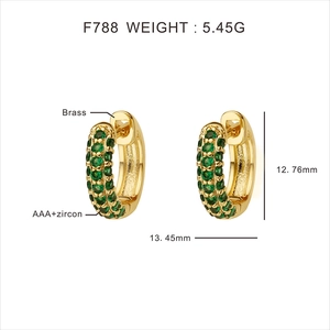 Macro detail of gold-plated brass hoop earrings with AAA green zircon and size measurements
