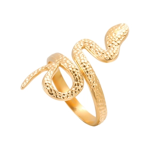 Adjustable gold snake ring in stainless steel with detailed textured scale pattern