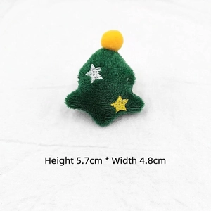 Detail of plush Christmas tree brooch with star embroidery and size H 5.7cm W 4.8cm