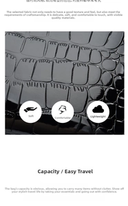 Détail du cuir gaufré crocodile brillant et souple sur un sac à main noir léger