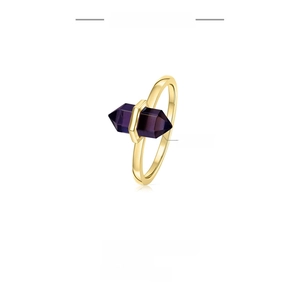 Detail of S925 sterling silver ring with horizontal 8x16mm purple crystal setting