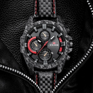 Montre sport homme en fibre de carbone étanche avec bracelet cuir noir et coutures rouges