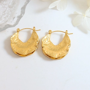 Irregular hammered 18K gold plated titanium steel hoop earrings with a vintage texture