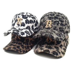 Leopard Print Faux Fur Baseball Cap Warm Plush Peaked Hat Embroidered Letter Autumn Winter Fashion