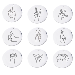 Pendentifs ronds en acier inoxydable poli avec diverses icônes de gestes gravées