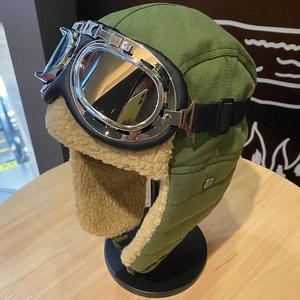 Winter aviator hat in army green with faux fleece lining and retro silver goggles