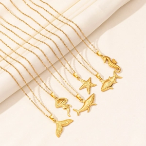 Ocean Animal Pendant Necklace Stainless Steel 18K Gold Plated Shark Jellyfish Seahorse Minimalist Fashion Jewelry Women