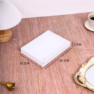 Detail view of the white jewelry display tray with dimensions 20.1cm x 15.2cm x 2.7cm