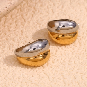 Minimalist 18K gold-plated stainless steel pebble stud earrings in two-tone metal