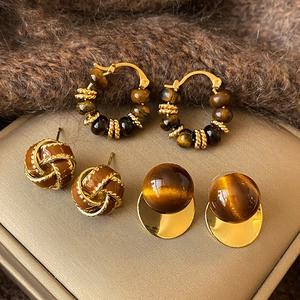 Tiger eye beaded hoop earrings set in vintage gold for autumn and winter outfits