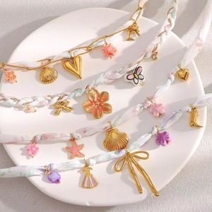 Collier Pendentif Papillon Fleur Cœur Acier Inoxydable Plaqué Or 18K Avec Chaîne Tissée En Ruban Bijoux Boho Femmes