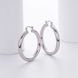Classic S925 sterling silver chunky hoop earrings for women in a polished punk style