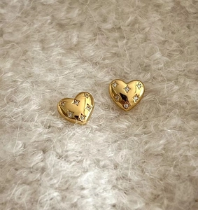 Minimalist 925 Sterling Silver Heart Stud Earrings Gold Silver Rhinestone Inlaid Heart Shape Earrings For Women Fashion Jewelry
