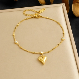 Heart Pendant Bracelet Gold Plated Stainless Steel With White Zirconia Dainty Chain Adjustable For Women Elegant Accessory