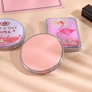 Portable pink quicksand makeup mirrors with glitter crown and flamingo patterns