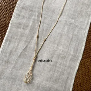 Cordon en coton beige réglable avec pochette en filet pour cristaux et gemmes