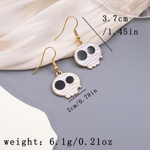 Detail view of mummy skull earrings with dimensions 3.7cm height and 2cm width