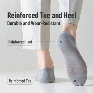 Breathable light grey no-show socks with reinforced heel and toe for men's daily wear