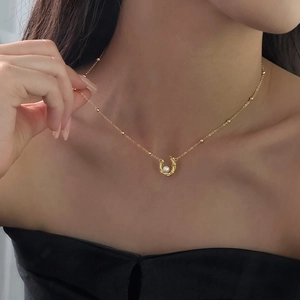 French vintage S925 silver pearl necklace with gold U-shaped geometric pendant for women