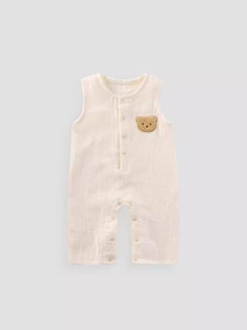 Breathable off-white cotton gauze baby bodysuit with cute brown bear patch and snap buttons