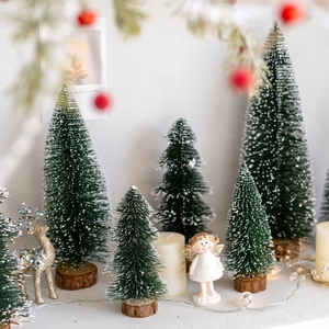 Mini Christmas Tree Desktop Ornament Snowy Pine Needle With Wooden Base Nordic Style Home Table Decoration