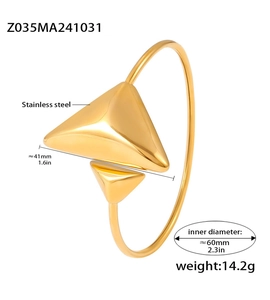 Detail view of 18K gold plated stainless steel spring bracelet with size specifications