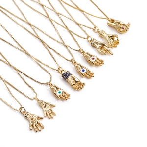 Gold Plated Copper Evil Eye Hamsa Hand Pendant Necklace For Women Vintage Ethnic Zirconia Inlaid Jewelry Accessory Gift
